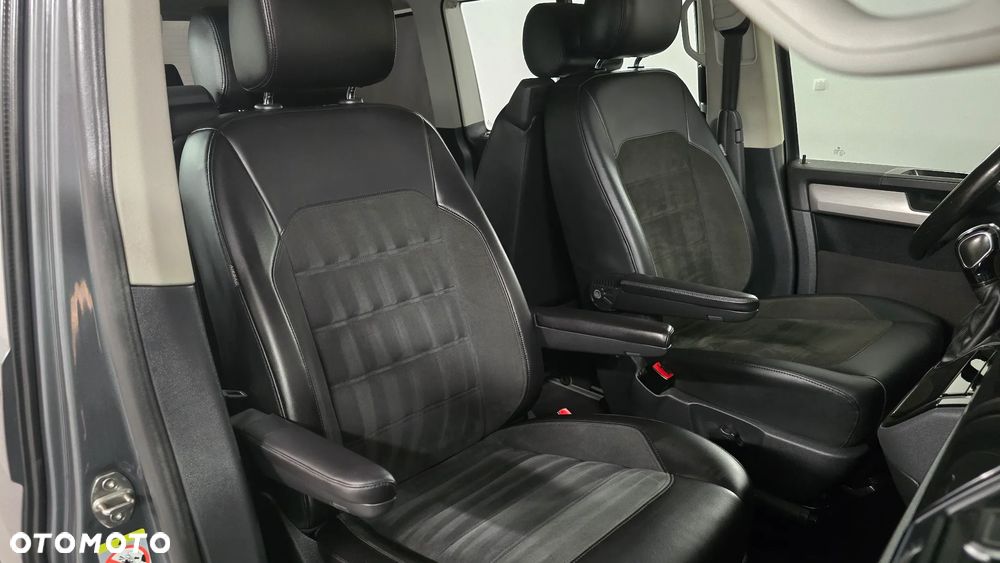 Volkswagen Multivan - 15
