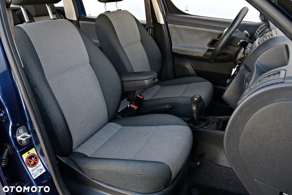 Skoda Roomster - 28