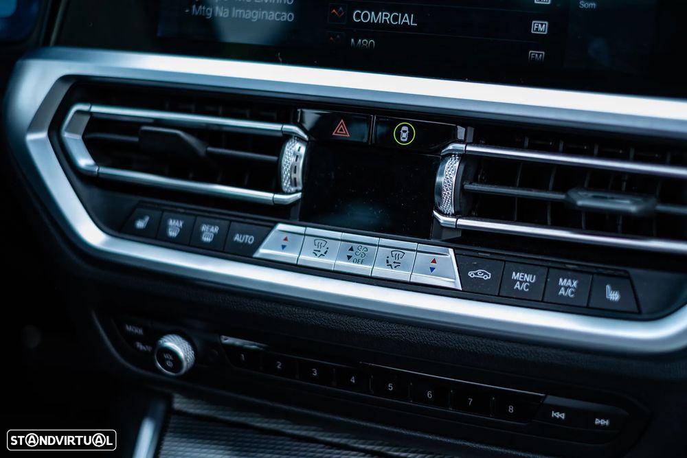 BMW 330 i Pack M Shadow Auto - 34