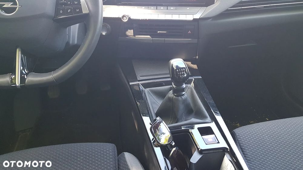 Opel Astra 1.2 Turbo Elegance - 9