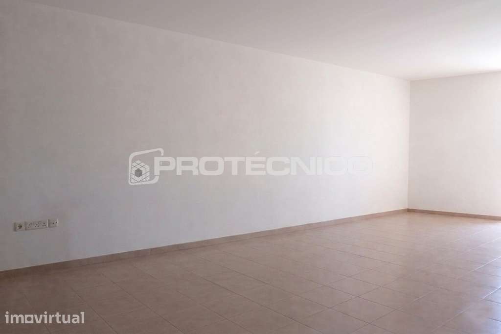 Armazém c/ 1.130m2 – Z. I. de Albergaria-a-Velha - Grande imagem: 5/12