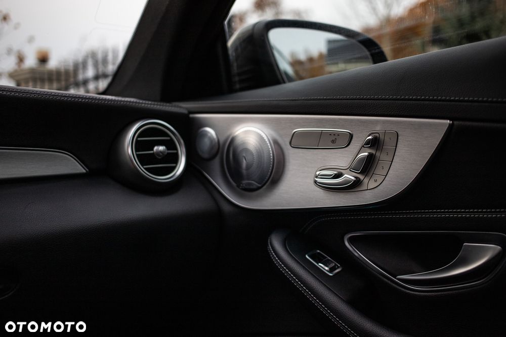 Mercedes-Benz Klasa C - 24