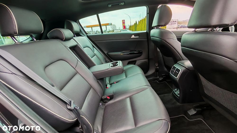 Kia Sportage 1.6 T-GDI AWD GT LINE - 25