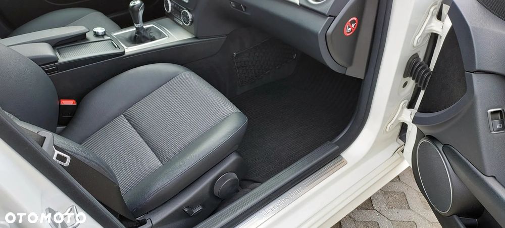 Mercedes-Benz Klasa C - 41