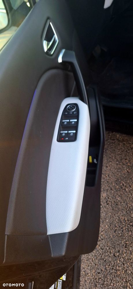 Renault Captur 1.3 TCe Intens EDC - 12