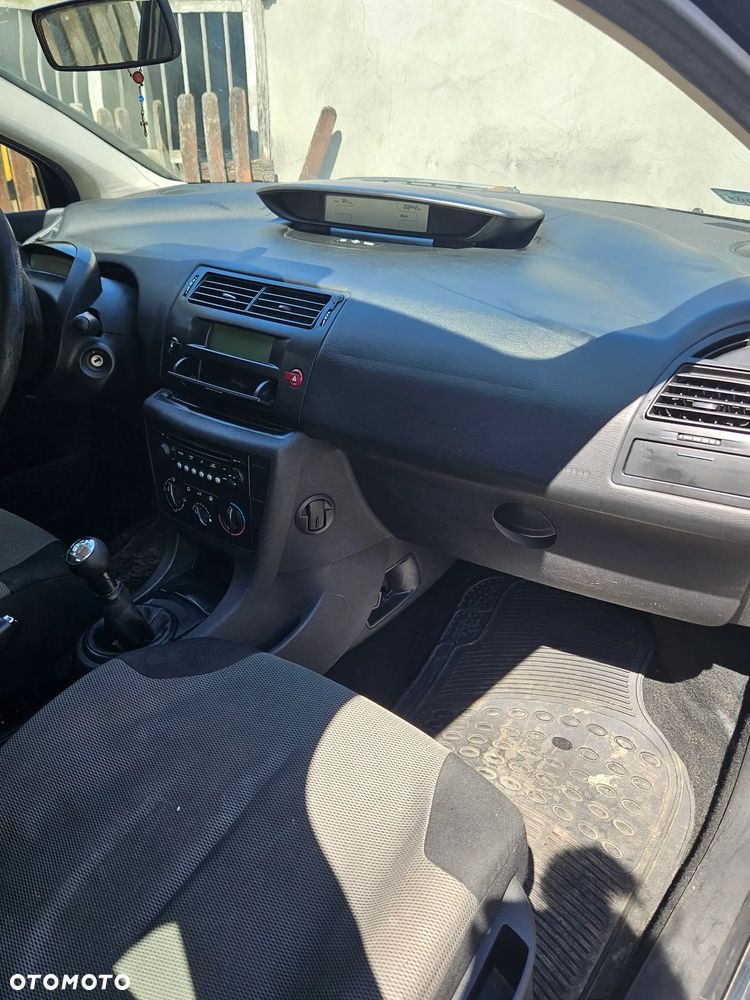 Citroën C4 - 4
