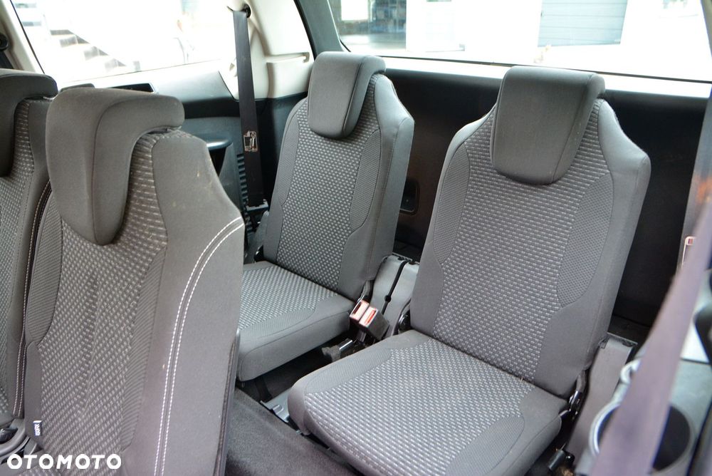 Citroën C4 Grand Picasso - 8