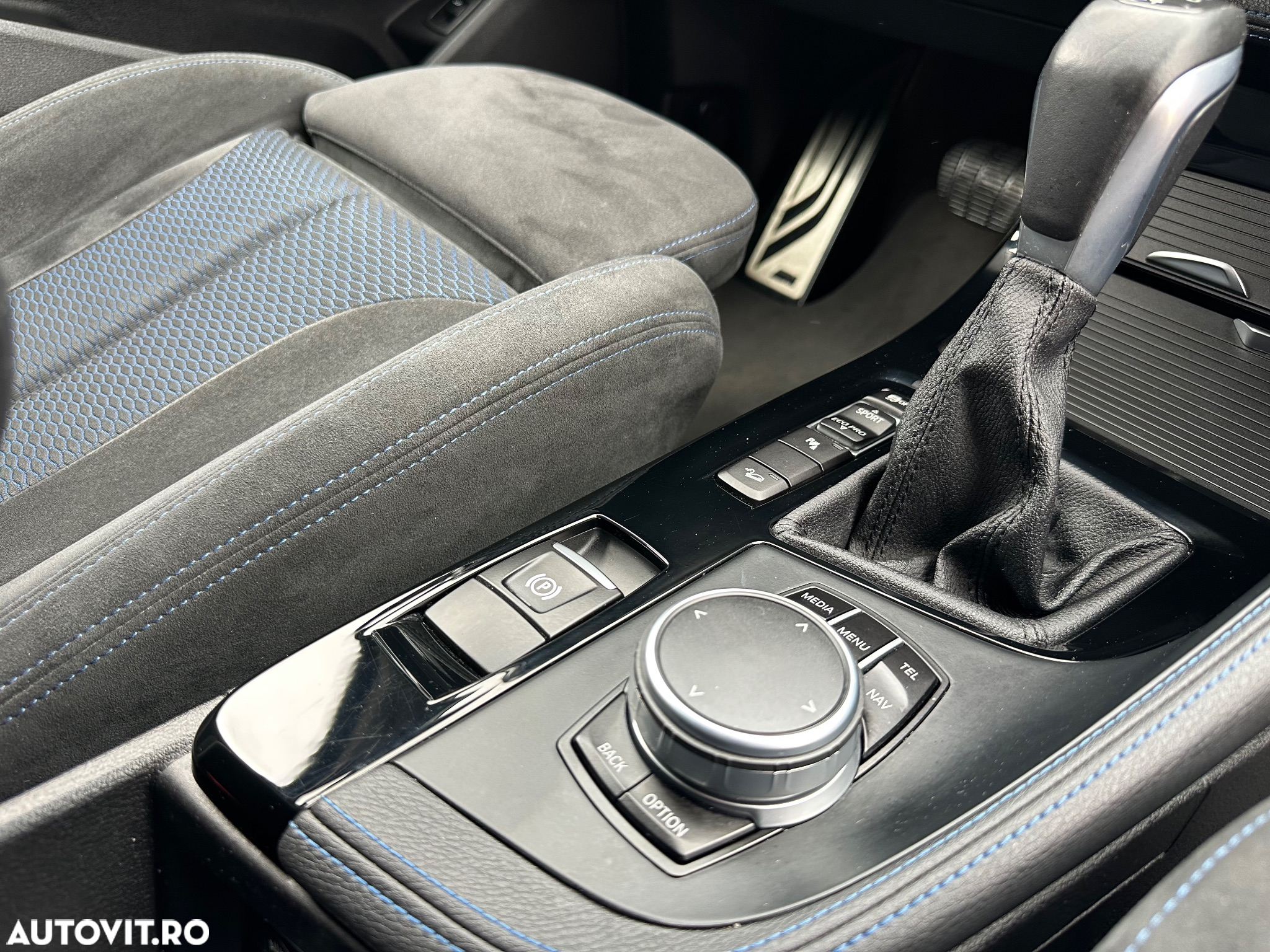 BMW X1 xDrive25i AT M Sport - 22