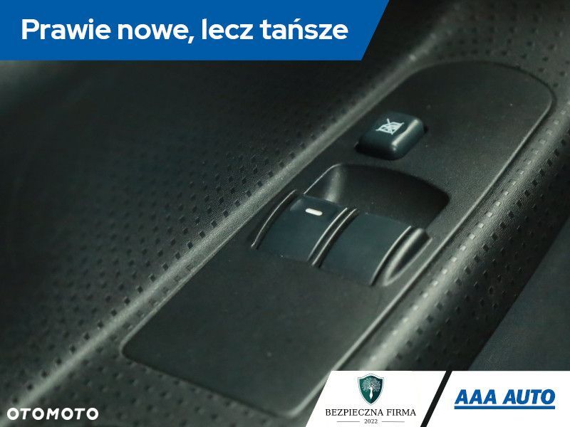 Mitsubishi Colt - 13