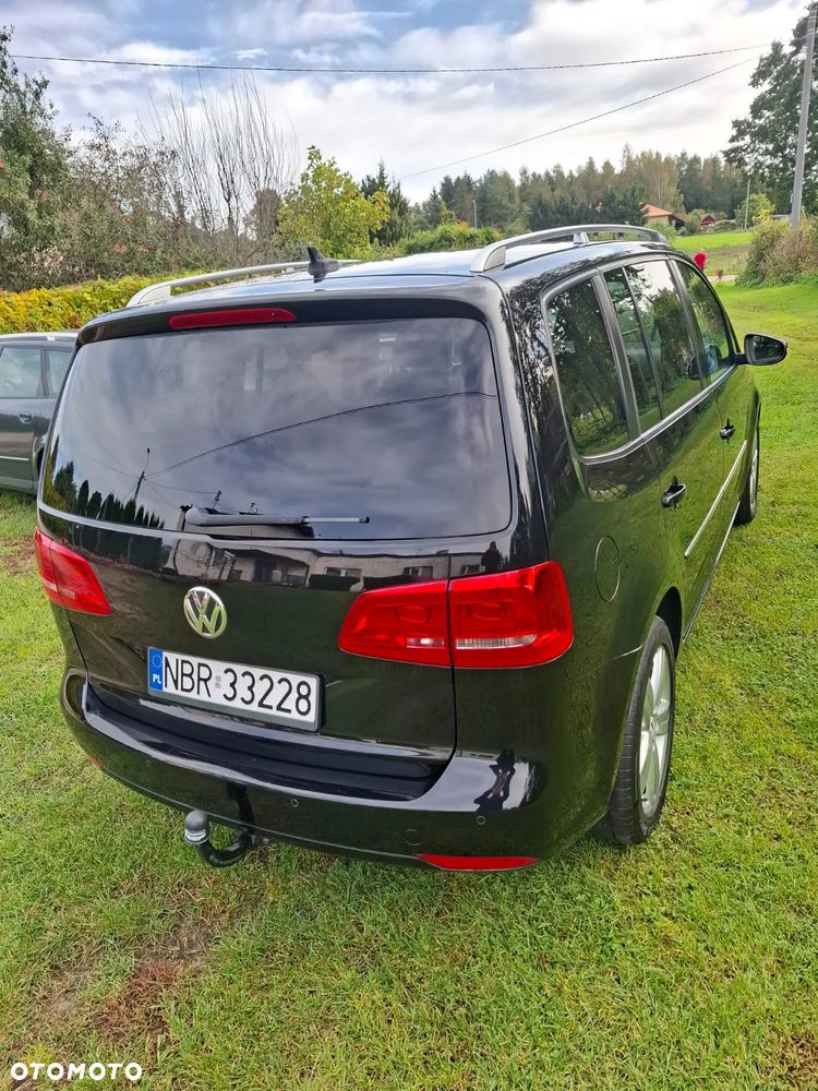 Volkswagen Touran - 9