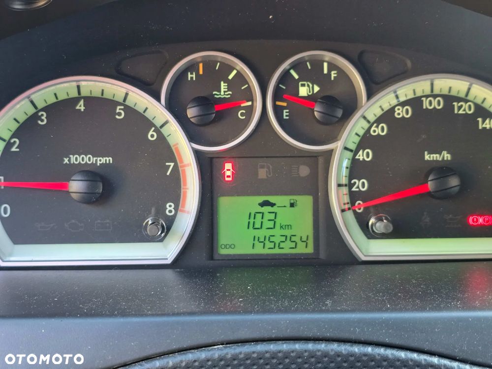 Chevrolet Aveo 1.2 LS - 10