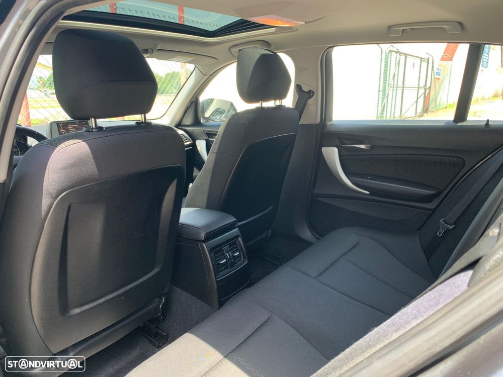 BMW 120 d Line Sport - 12