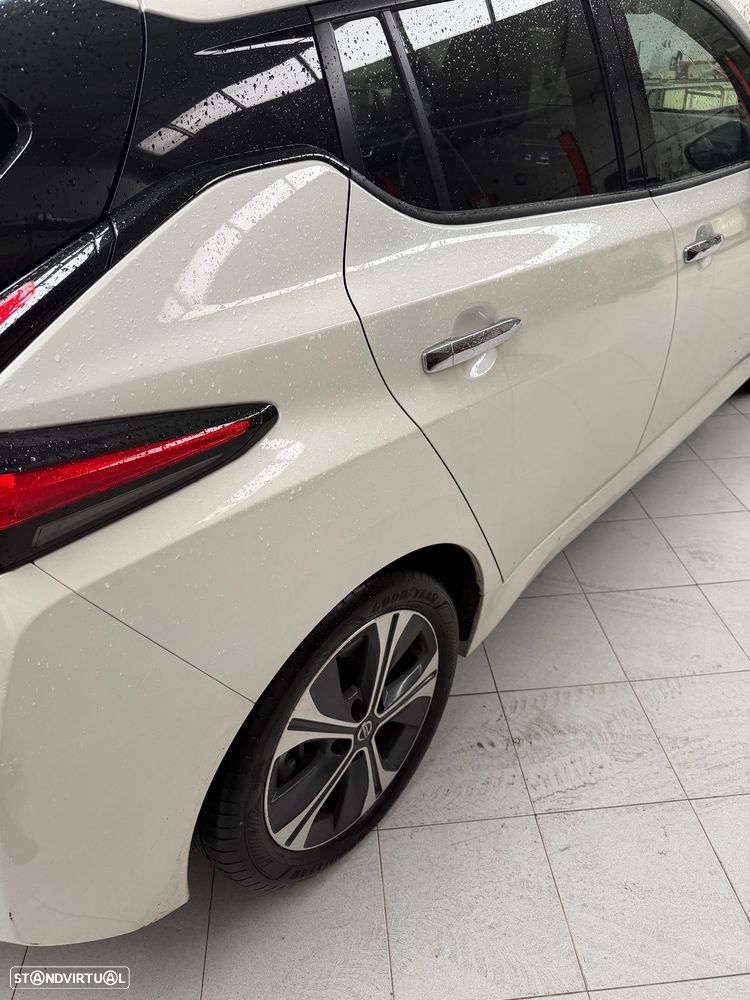 Nissan Leaf 40 kWh N-CONNECTA - 2