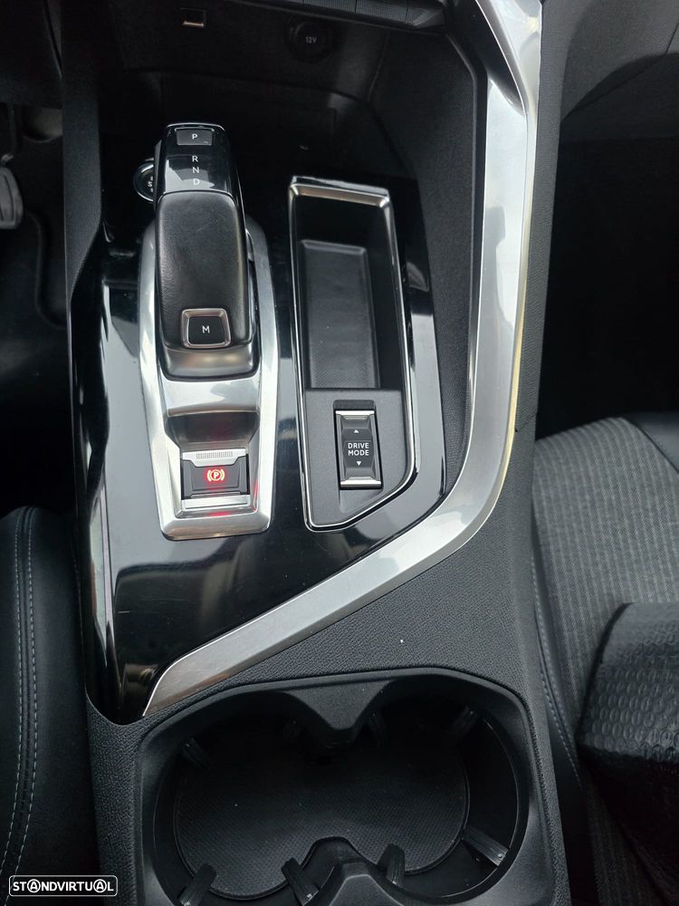 Peugeot 3008 - 5