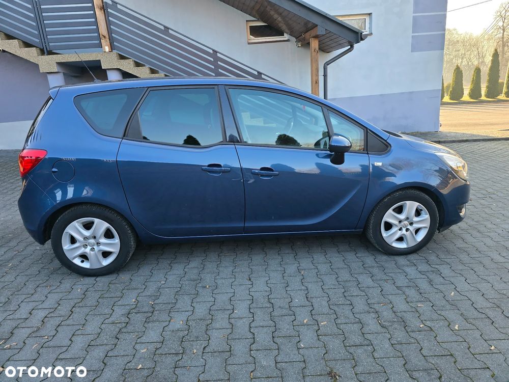 Opel Meriva 1.4 T Cosmo S&S - 28