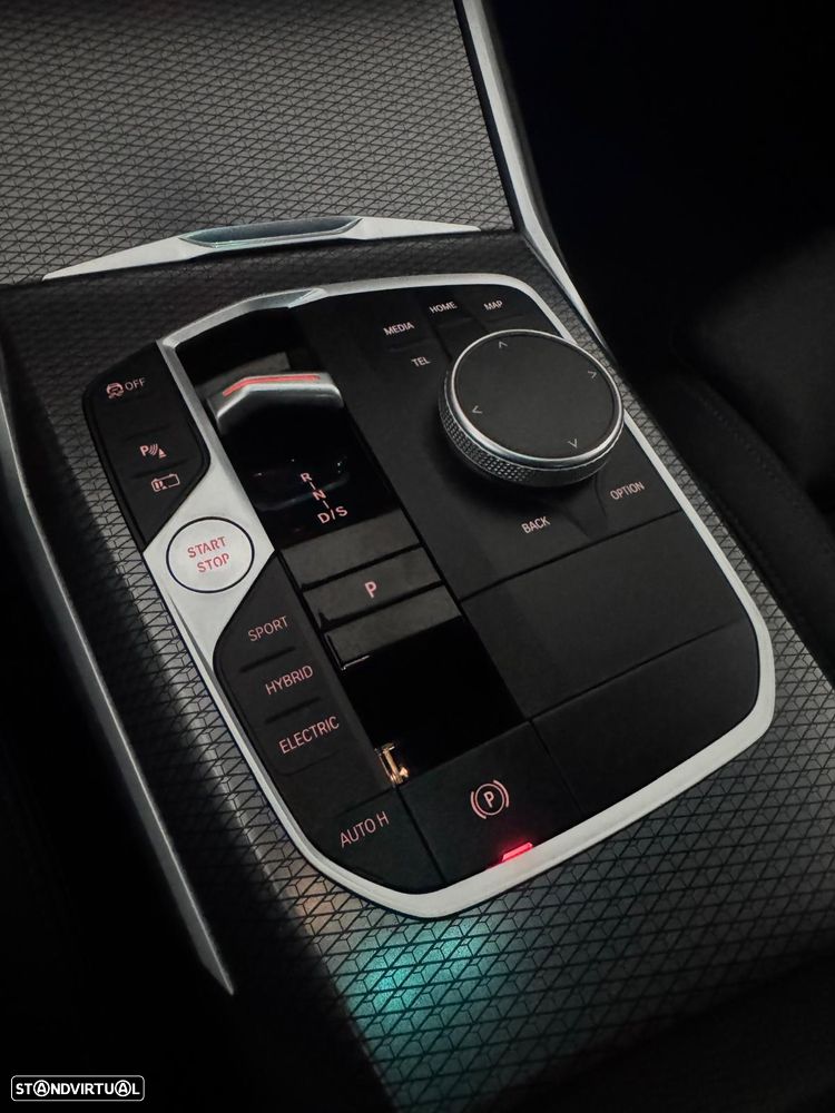 BMW 330 e xDrive Aut. M Sport - 26