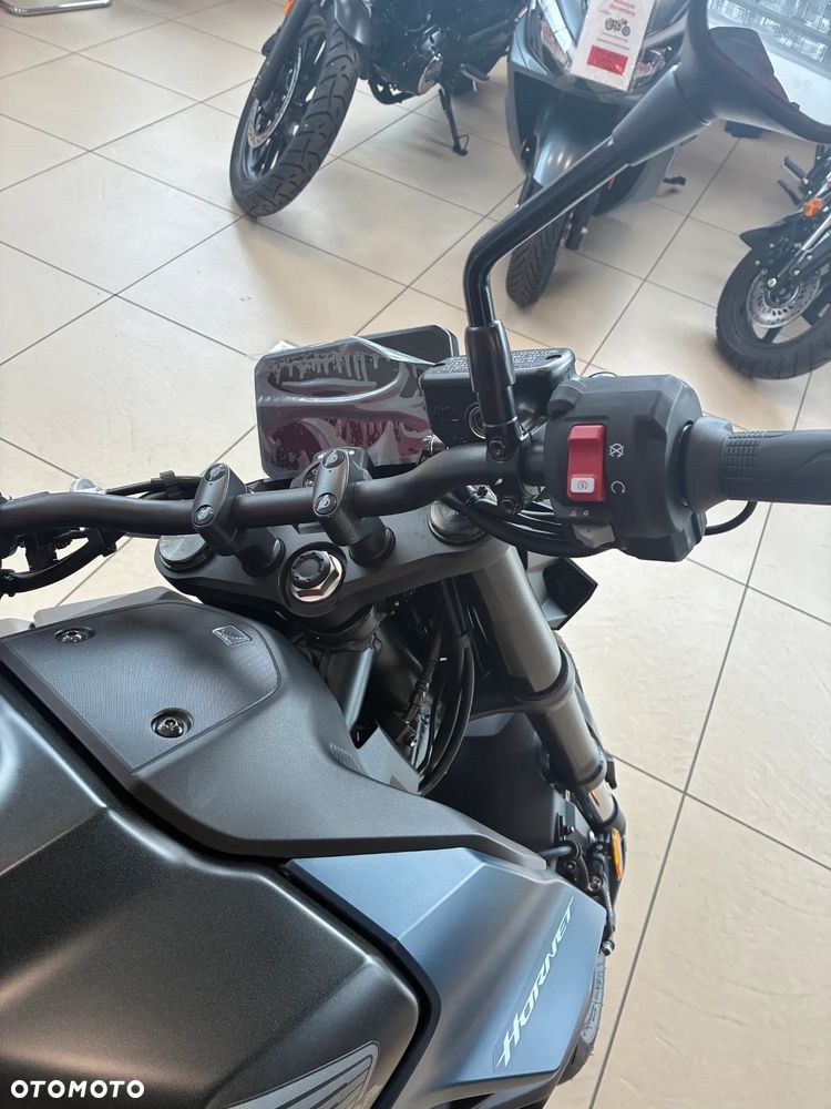 Honda CB - 6