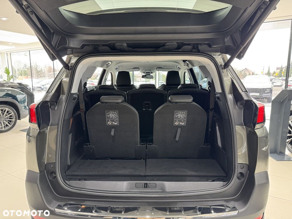 Peugeot 5008 - 18