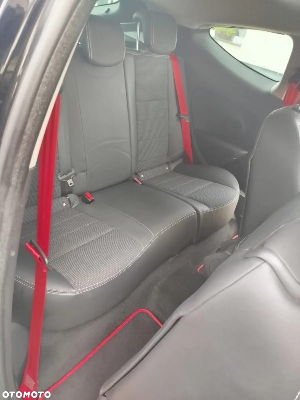 Renault Megane 220 GT - 29
