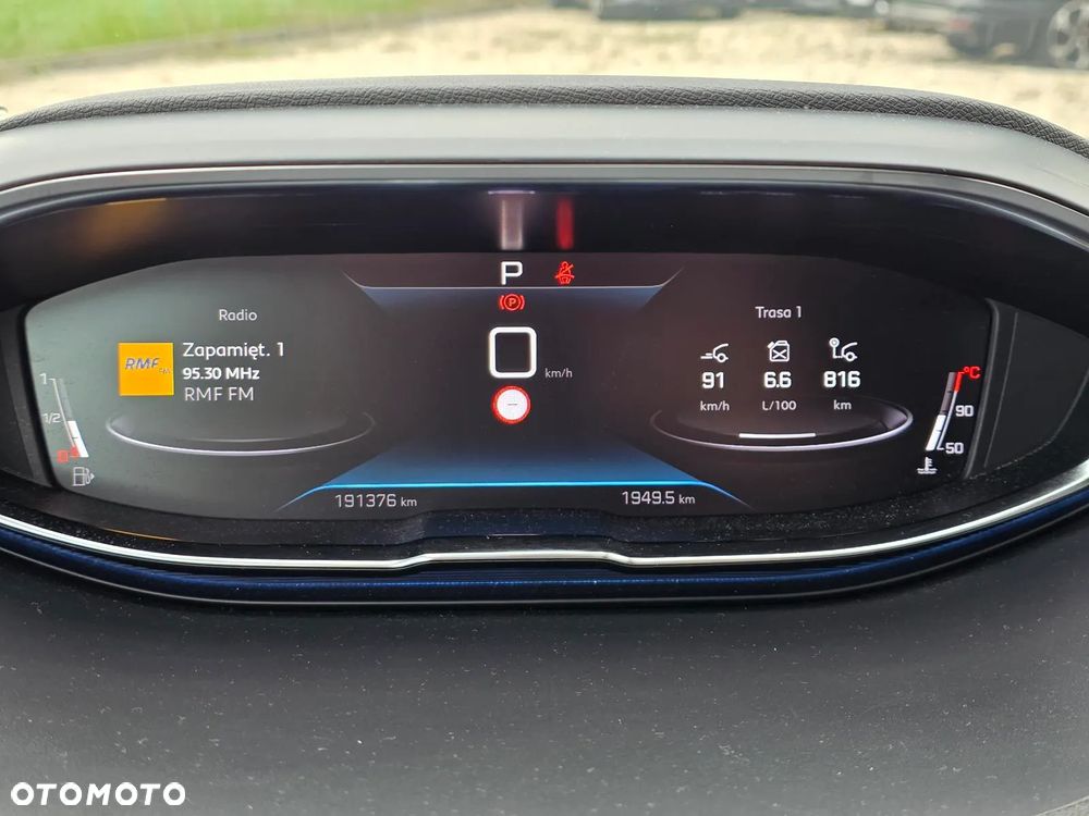 Peugeot 5008 1.5 BlueHDi Active Pack S&S EAT8 - 22