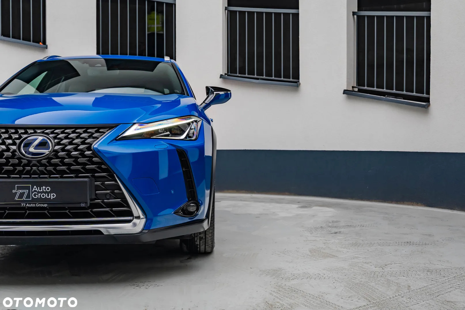 Lexus UX - 12