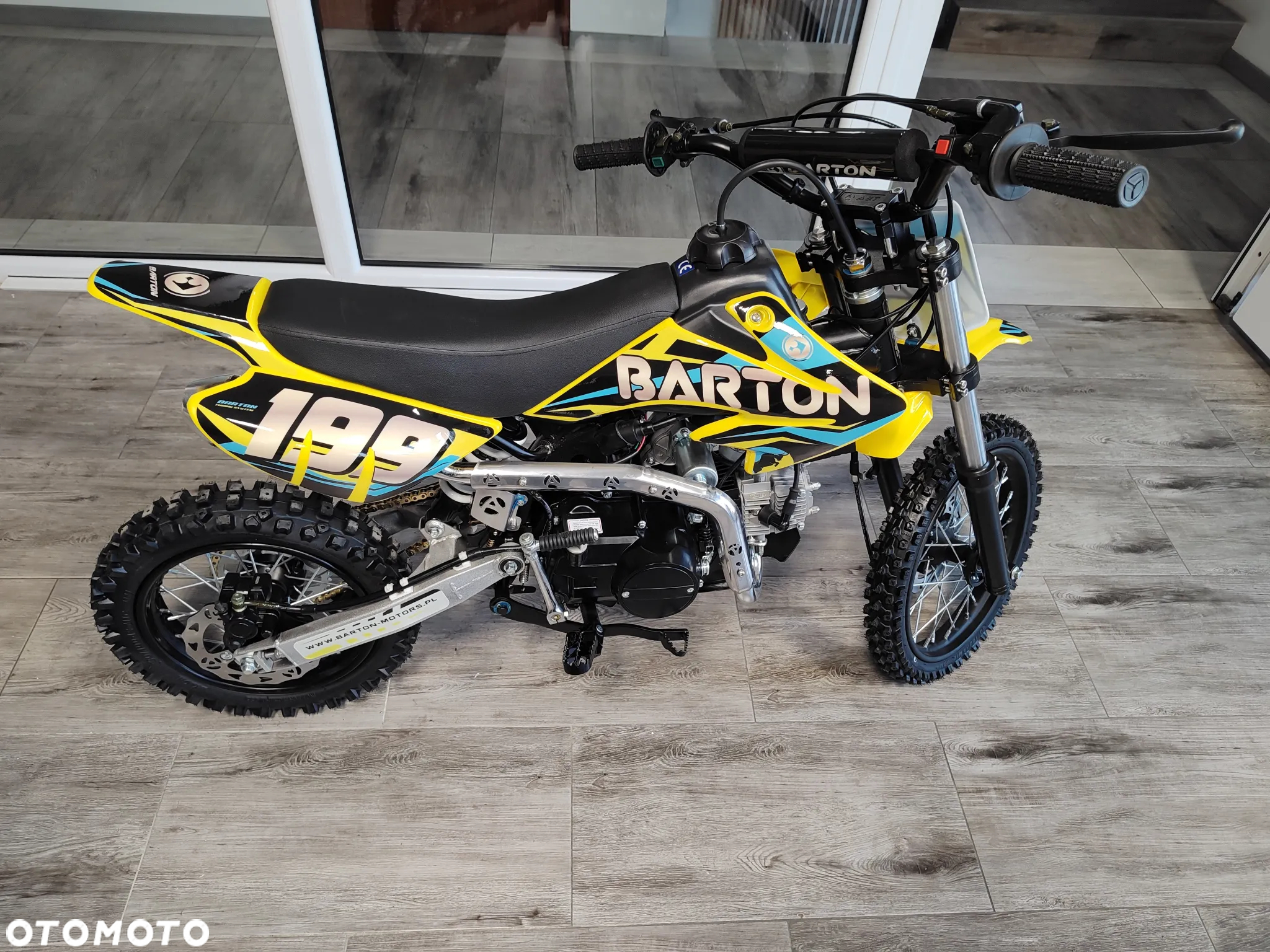 Barton DB125-3L - 22