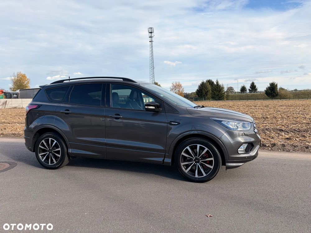 Ford Kuga 2.0 TDCi AWD ST-Line - 17