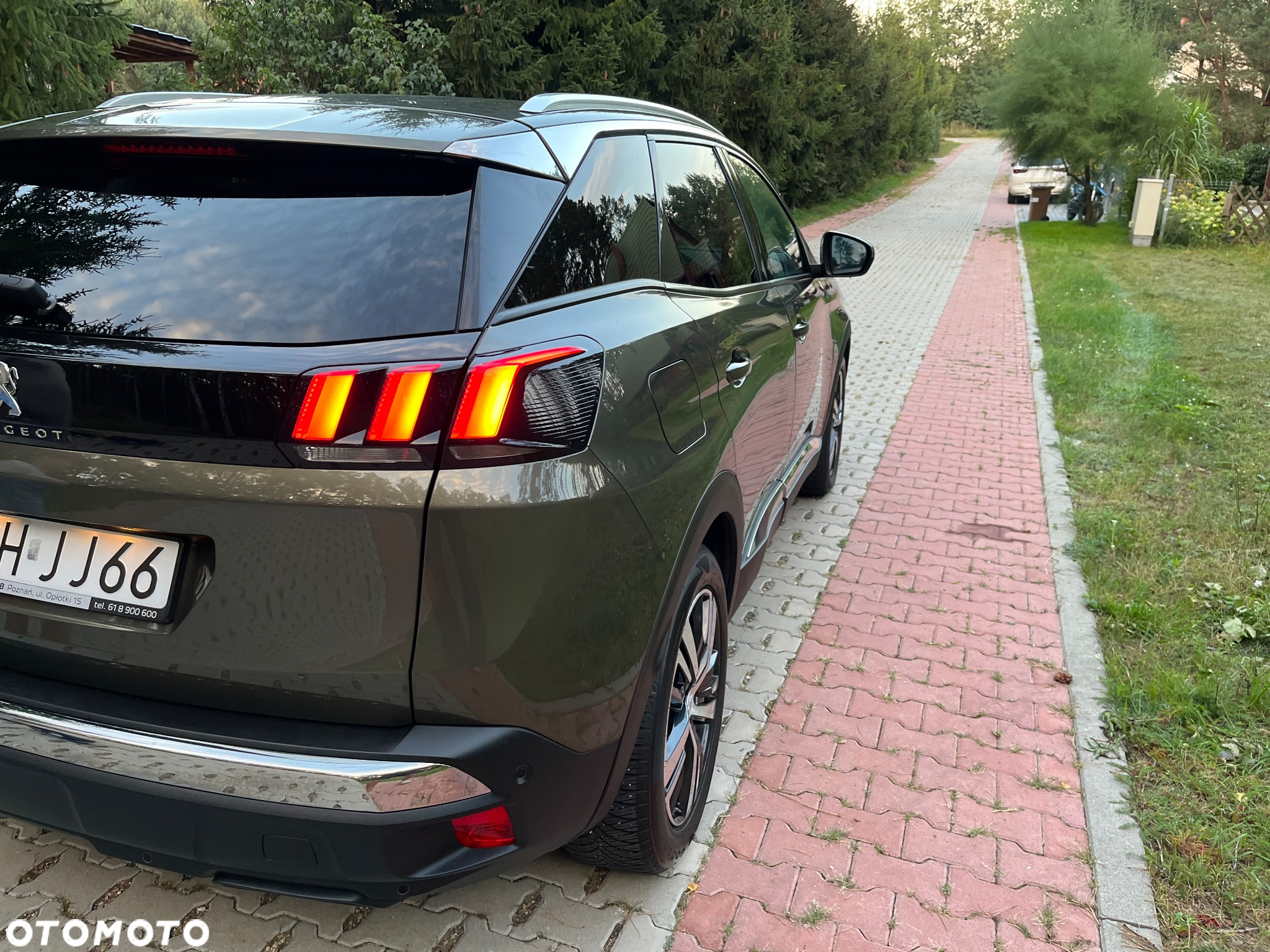 Peugeot 3008 1.2 PureTech Allure Pack S&S - 11