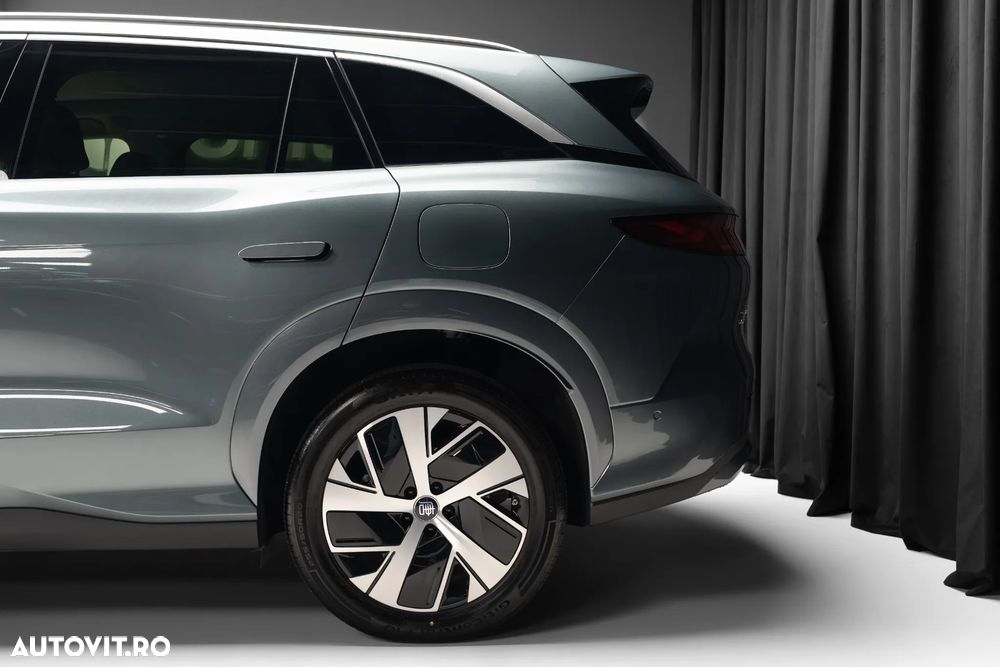 Byd Tang L - 9