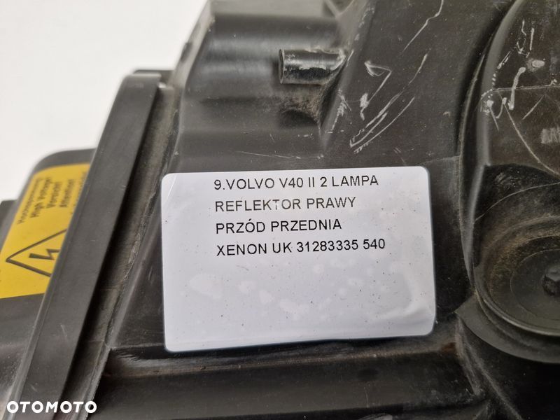 VOLVO V40 II 2 LAMPA REFLEKTOR PRAWY PRZÓD XENON UK 31283335 - 5