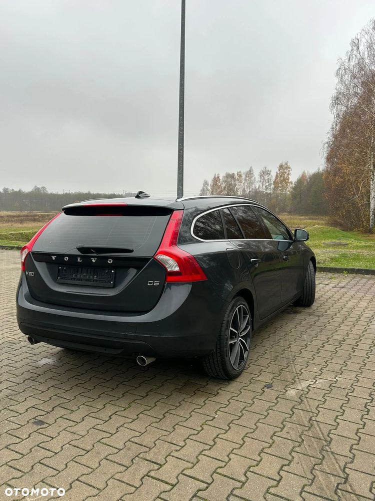 Volvo V60 - 31