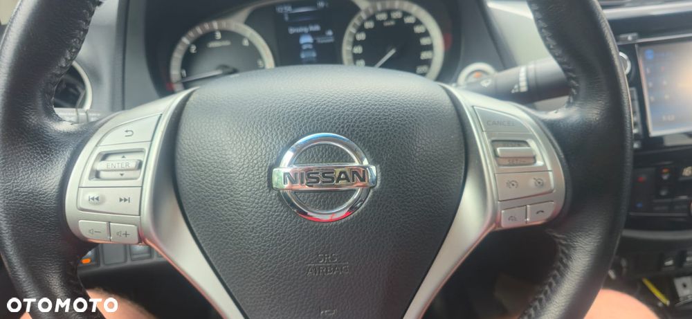 Nissan Navara DC 4x4 S&S N-Guard - 17
