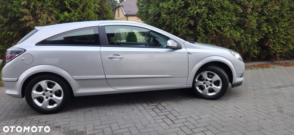 Opel Astra - 16