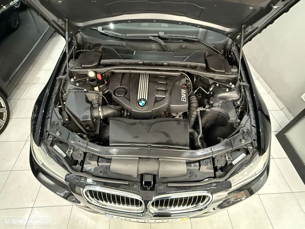 BMW 320 d Navigation - 40