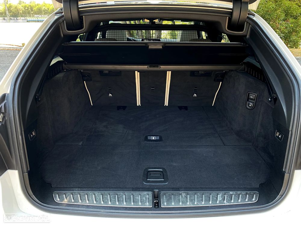 BMW 525 d Pack M Auto - 56