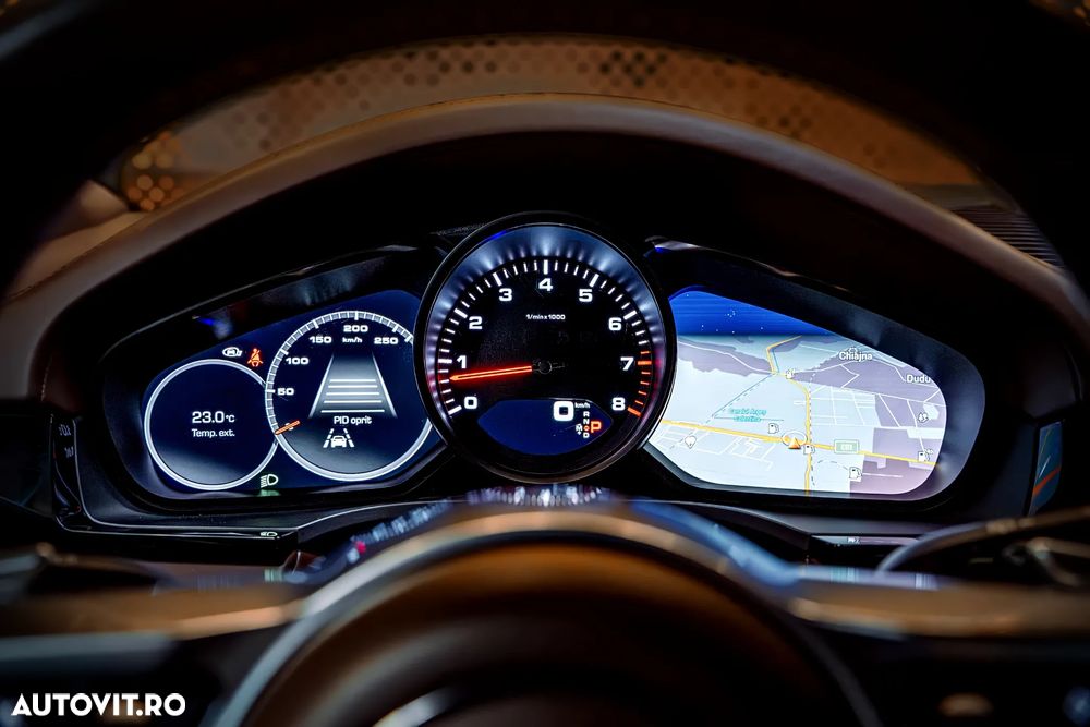 Porsche Cayenne Tiptronic S Platinum Edition - 26