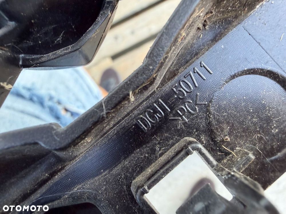 grill atrapa przód mazda cx-30 cx30 2019- dgj1-50711 oryginał cały - 5