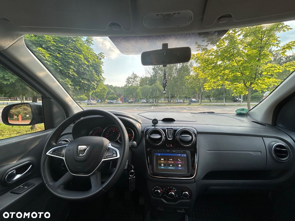 Dacia Lodgy 1.5 Blue dCi Laureate S&S EU6d - 10
