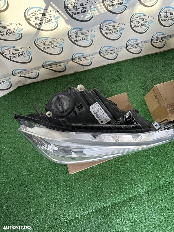 Far stanga dreapta Bmw seria 3 F30 F31 facelift lci full led - 3
