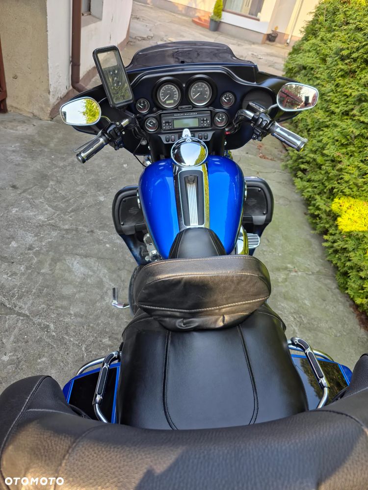 Harley-Davidson FLHT Electra Glide Standard - 10