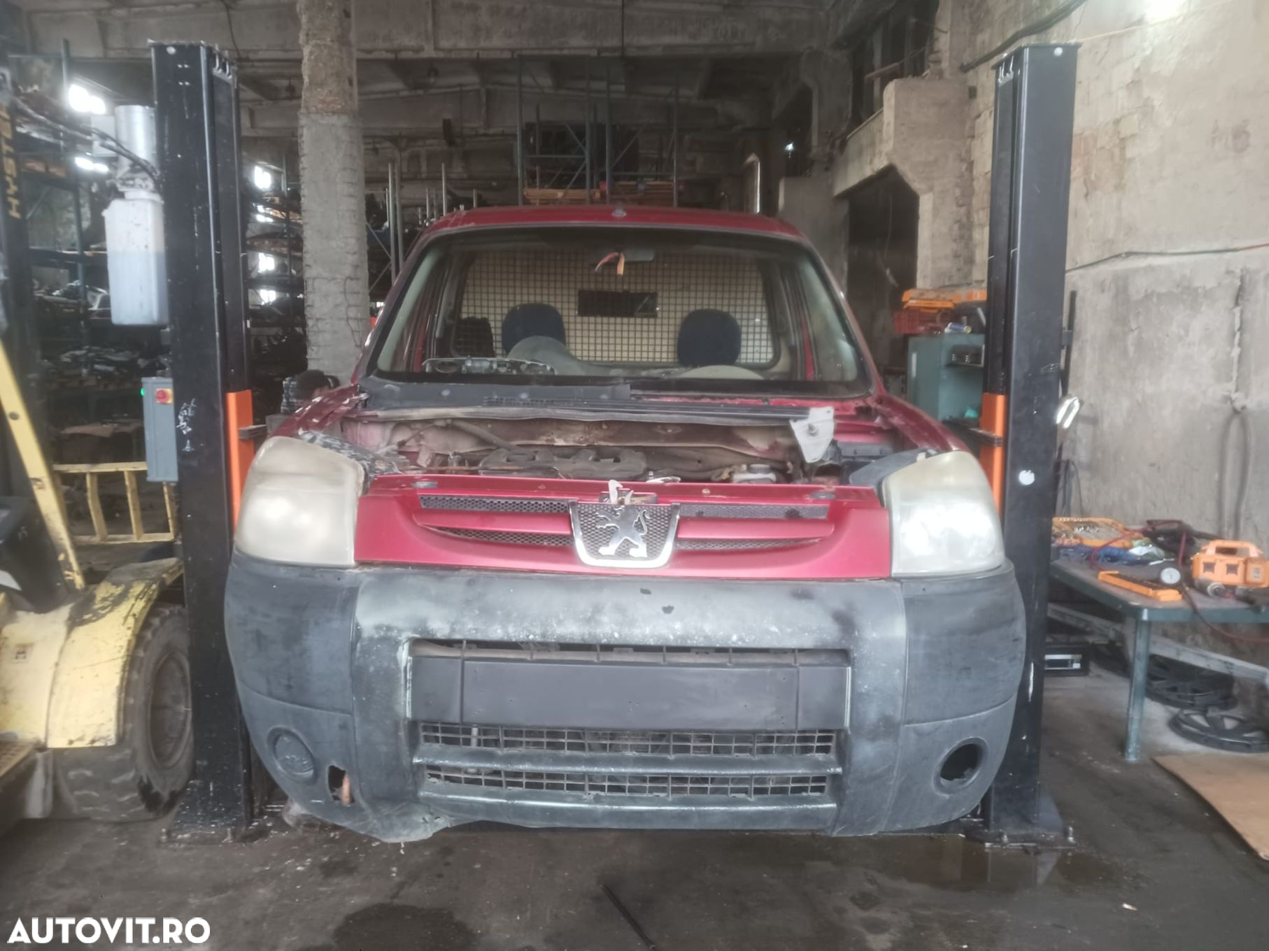 Plafoniera Peugeot Partner 1 [facelift] [2002 - 2012] 1.9 d DW8B - 4