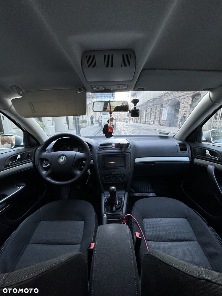 Skoda Octavia 1.9 TDI Elegance - 2