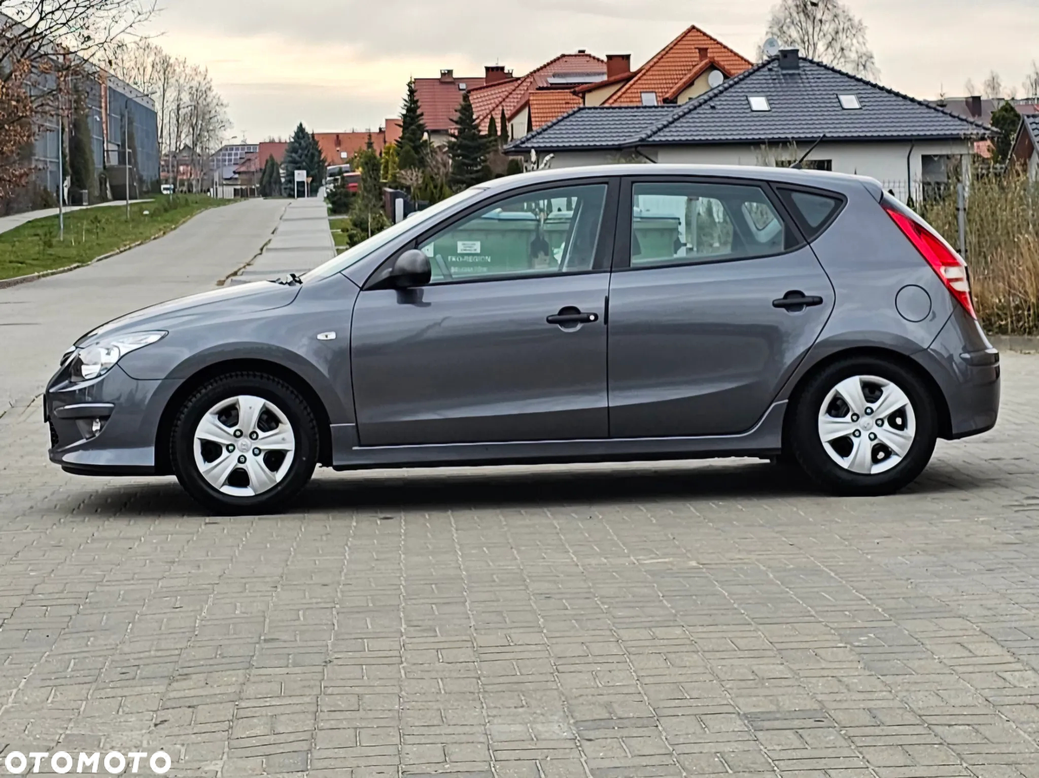Hyundai i30 1.4 FIFA WM Edition - 9