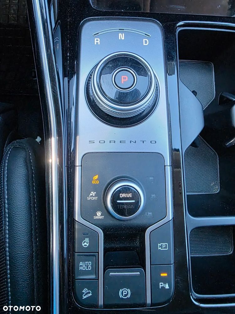 Kia Sorento 1.6 T-GDI HEV Prestige Line 4WD 7os - 28