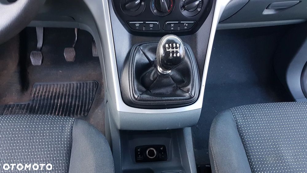 Ford C-MAX 1.6 TDCi Start-Stop-System Champions Edition - 14