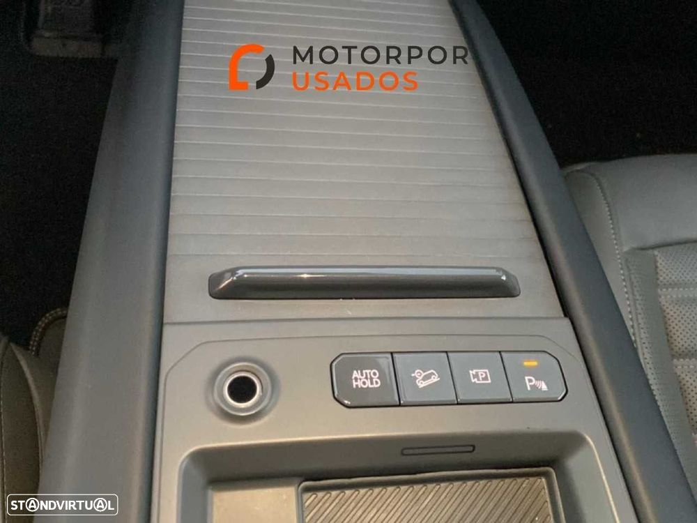 Kia EV9 98.8 kWh 1st Edition - 17