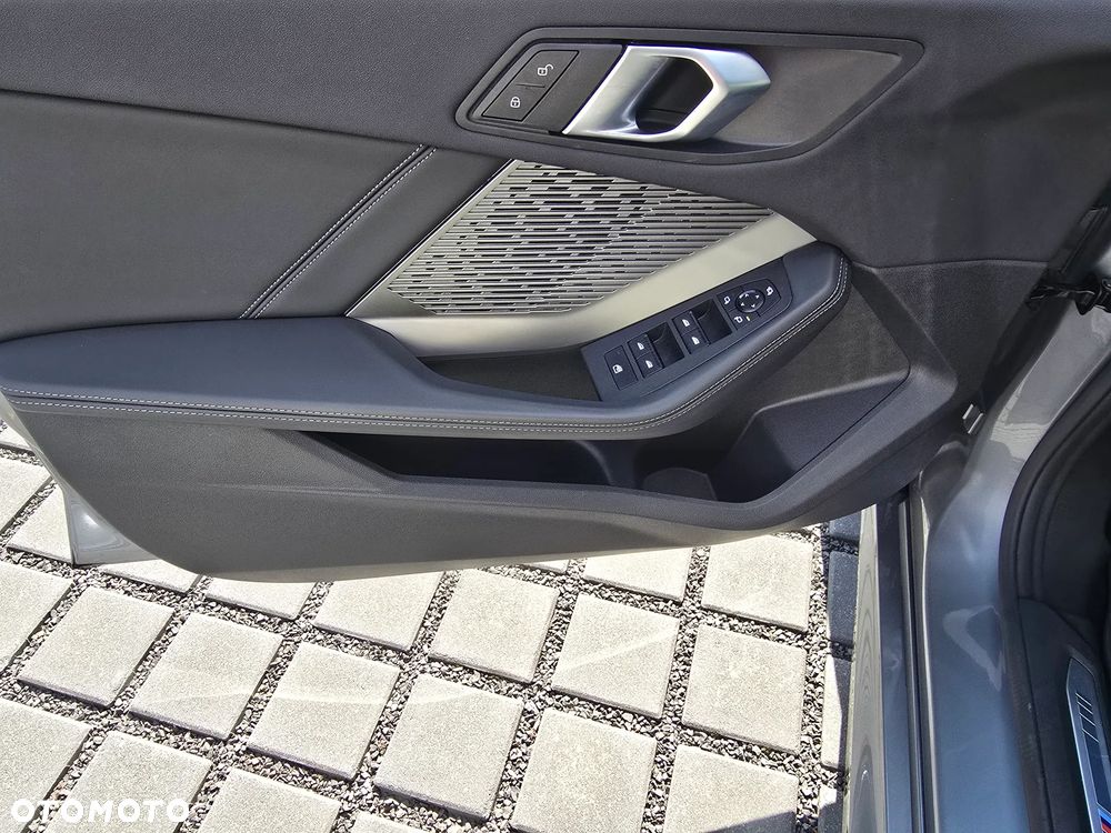 BMW Seria 2 220i mHEV M Sport sport - 10