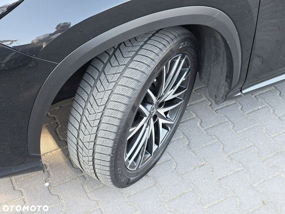 Lexus NX - 33