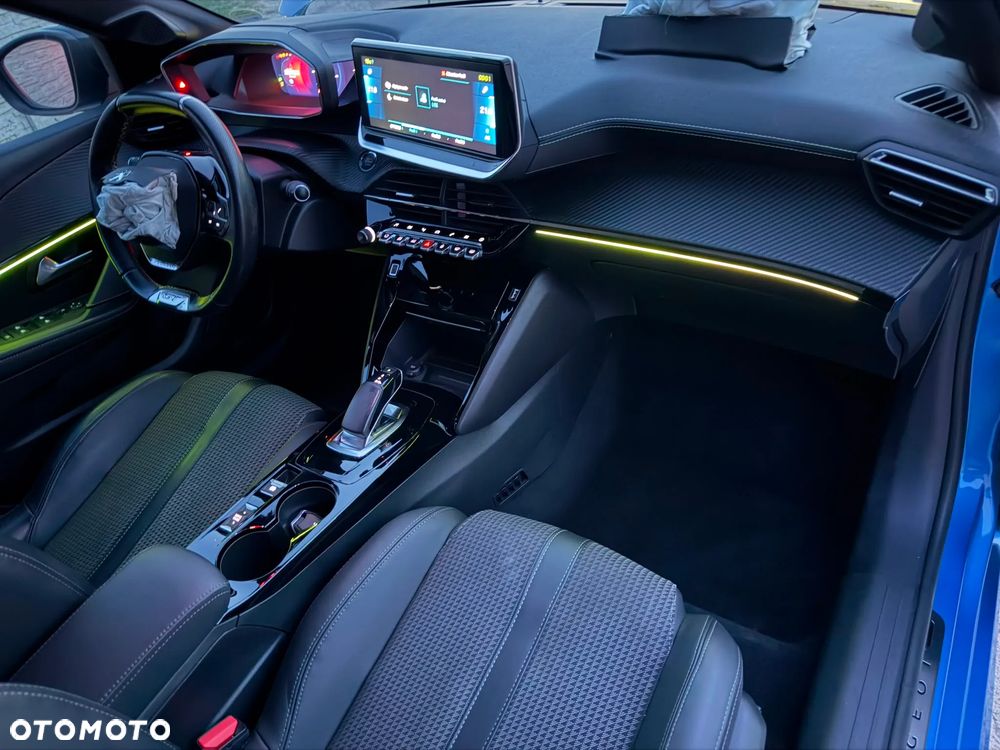 Peugeot 208 Elektromotor 136 GT Pack - 13