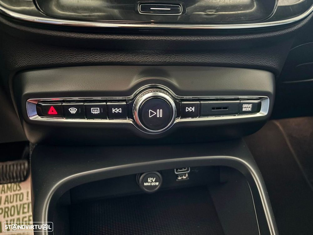 Volvo XC 40 1.5 T5 PHEV Inscription Expression - 28